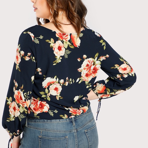 Plus Size Tiffany Floral Top - Picture 3 of 5